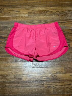 Nike Women’s Dri-FIT Pink Athletic Shorts new